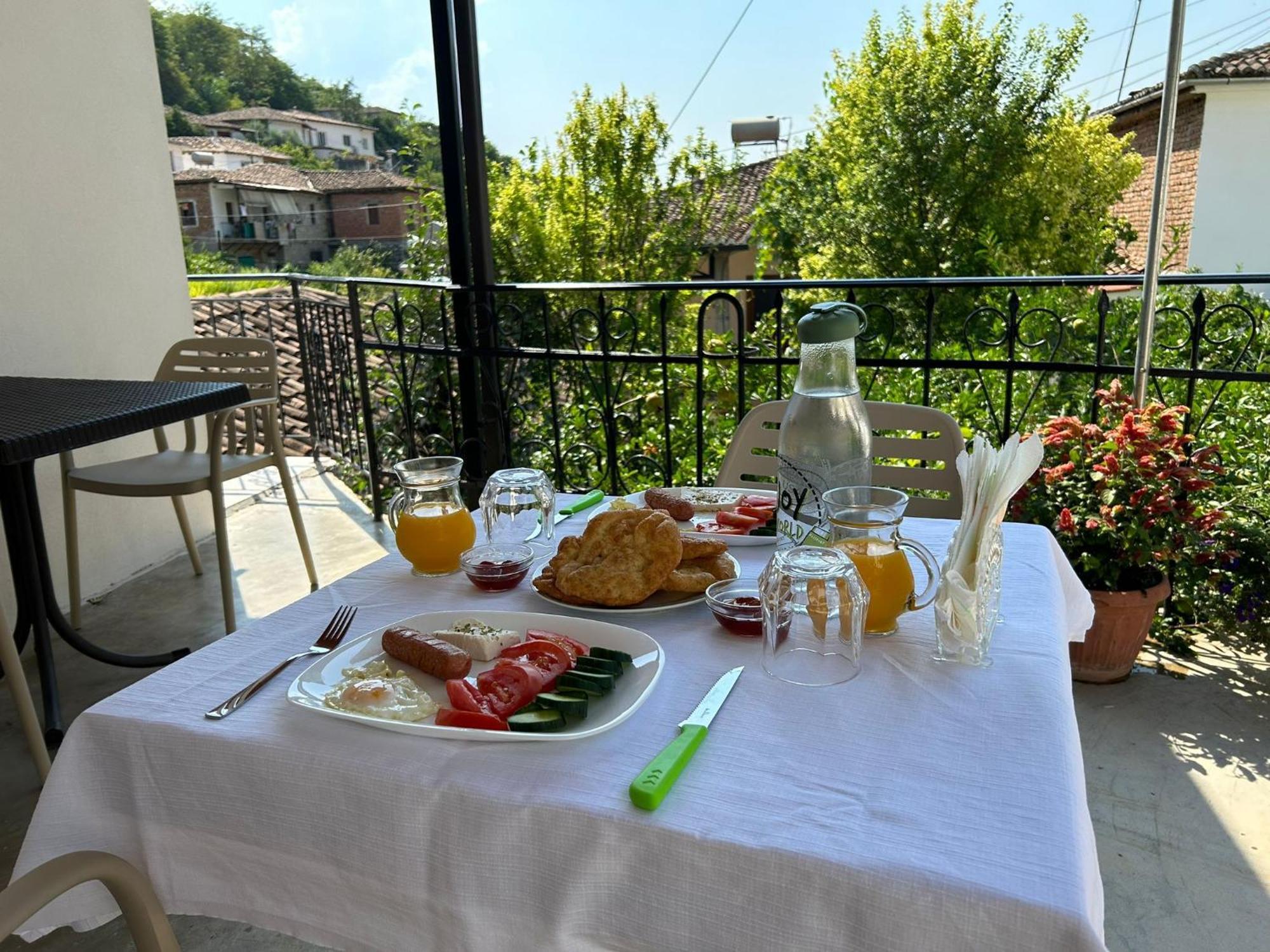 Hotel Vila Vreko B&B Berat Exteriér fotografie